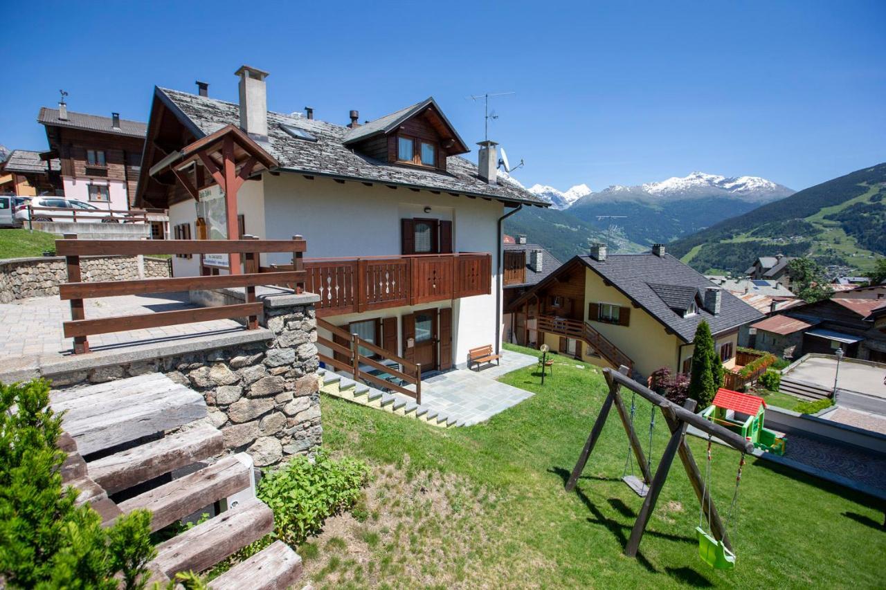Appartamenti Baita Soliva Oga Exterior foto